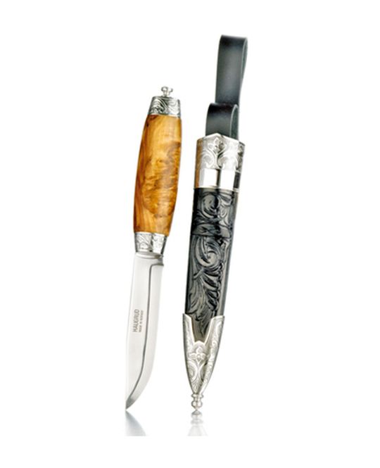 Hovedbilde Bunadskniven med skåret slire