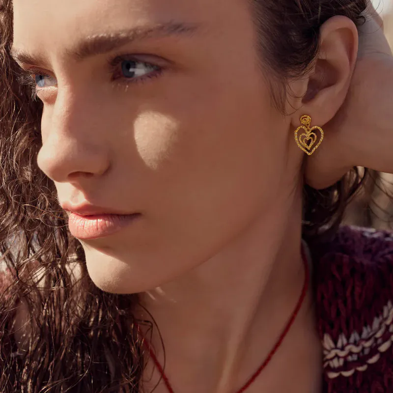 Maanesten Beate Petite øredobber sølv