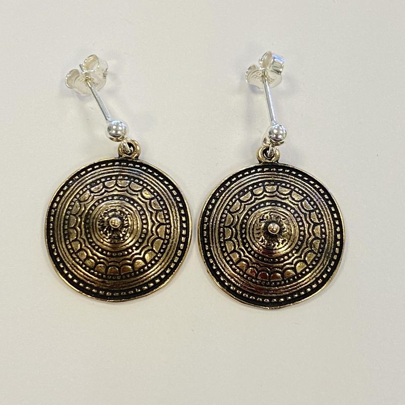 Totennåla øreheng bronse