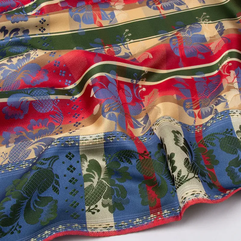 Gabriella Silkeskjerf 031