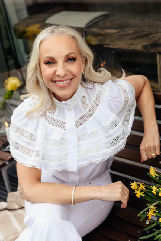 Janne Formoe Ulv i Fåreklær blusen hvit